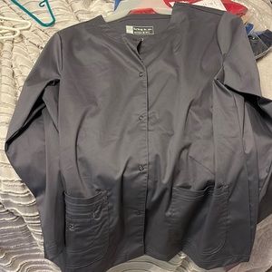 Brand new slate gray bring it on scrub shirt size large long sleeve jacket